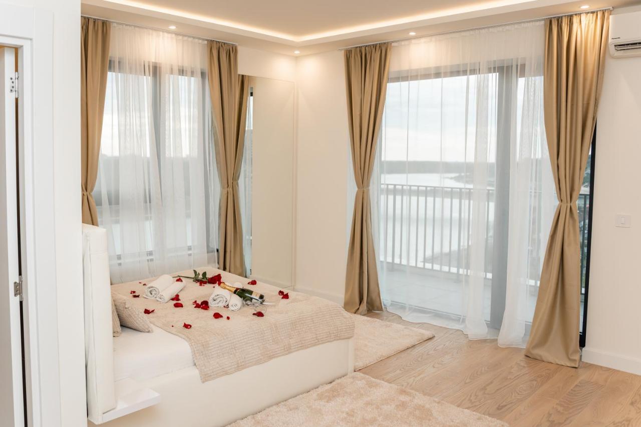 Sinfonia Lux Lägenhet Belgrad Exteriör bild