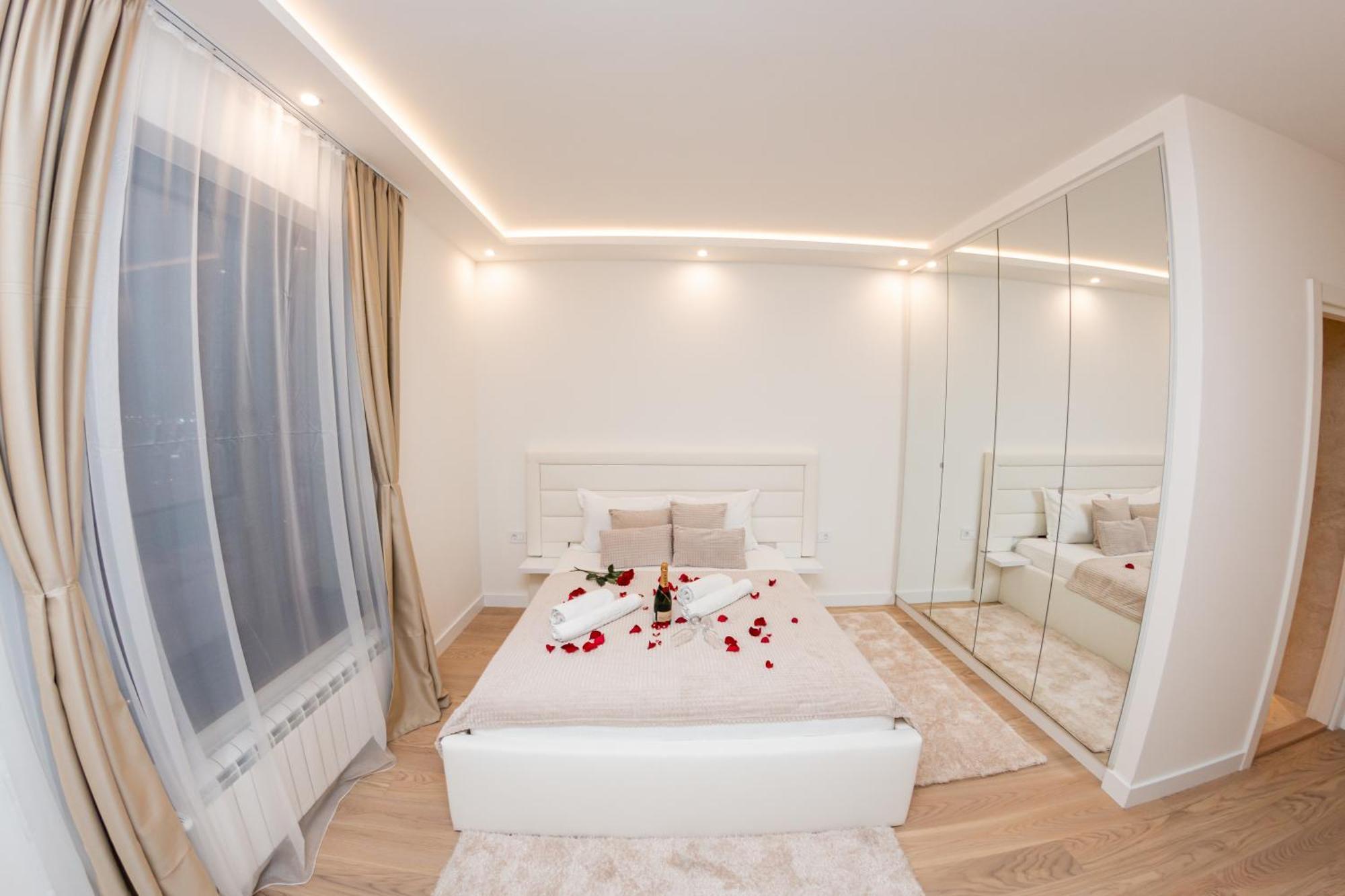 Sinfonia Lux Lägenhet Belgrad Exteriör bild