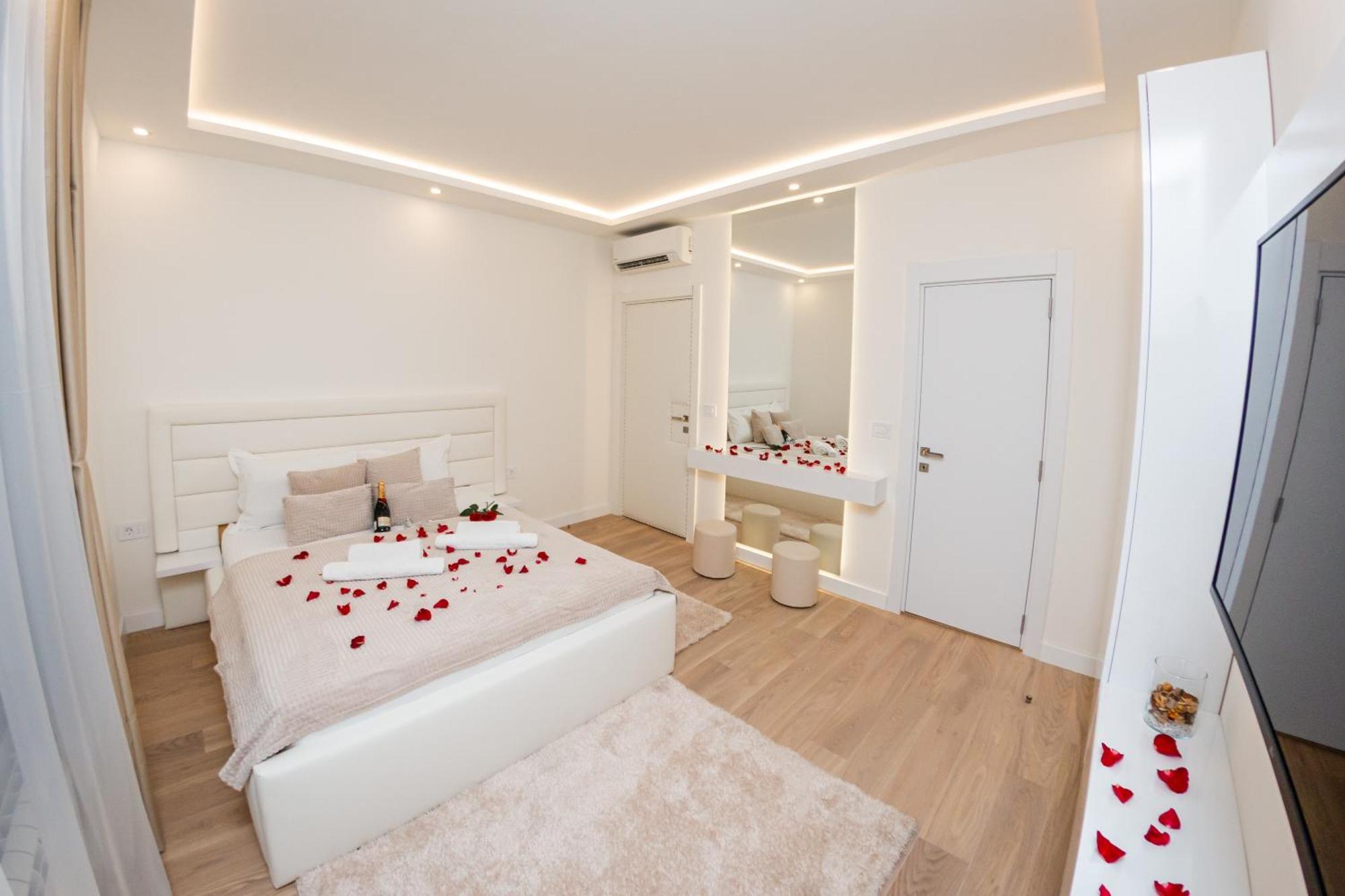 Sinfonia Lux Lägenhet Belgrad Exteriör bild